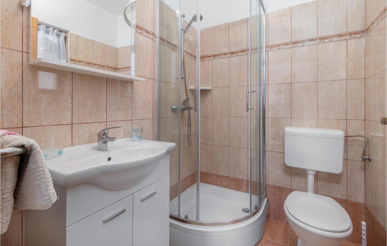 Pet Friendly Apartment In Pinezici With Wifi 외부 사진