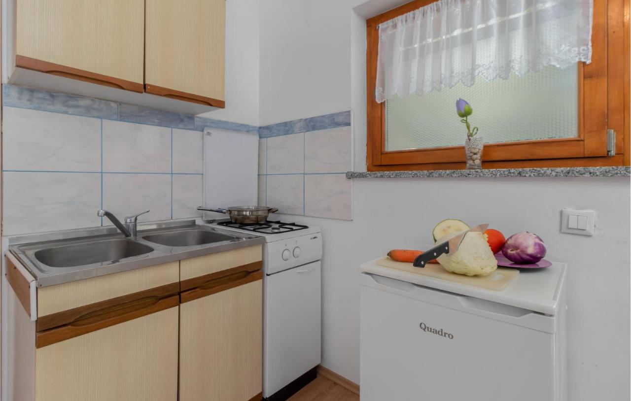 Pet Friendly Apartment In Pinezici With Wifi 외부 사진