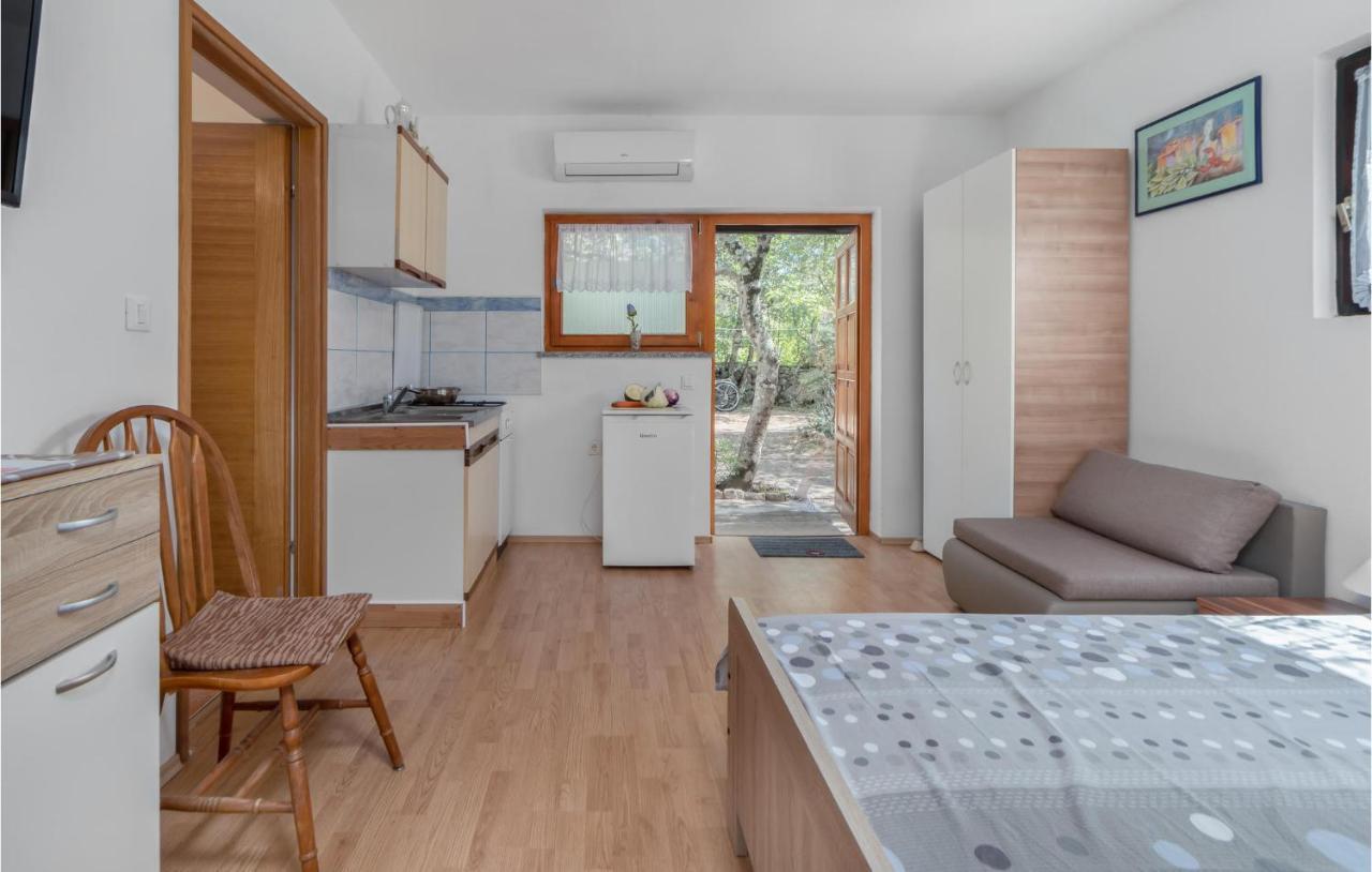 Pet Friendly Apartment In Pinezici With Wifi 외부 사진