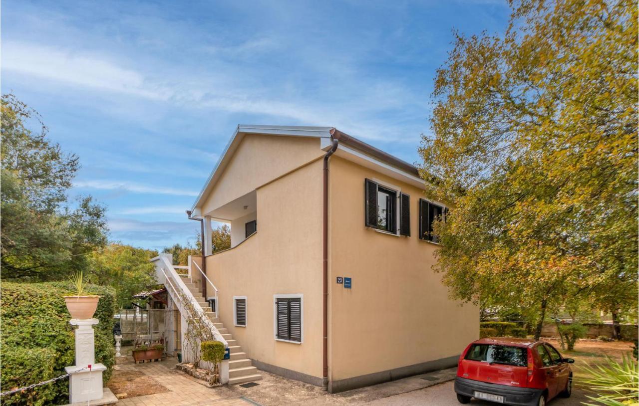 Pet Friendly Apartment In Pinezici With Wifi 외부 사진